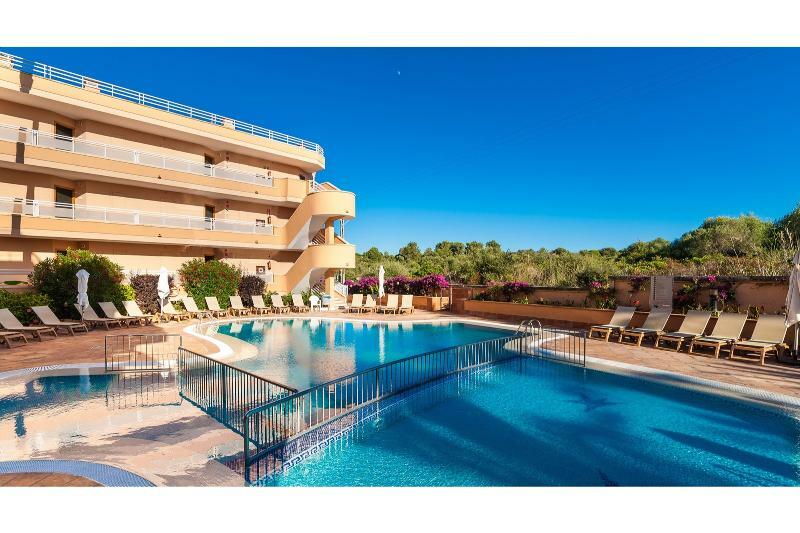 Mandisur Apartments Cala Mandia  Екстер'єр фото